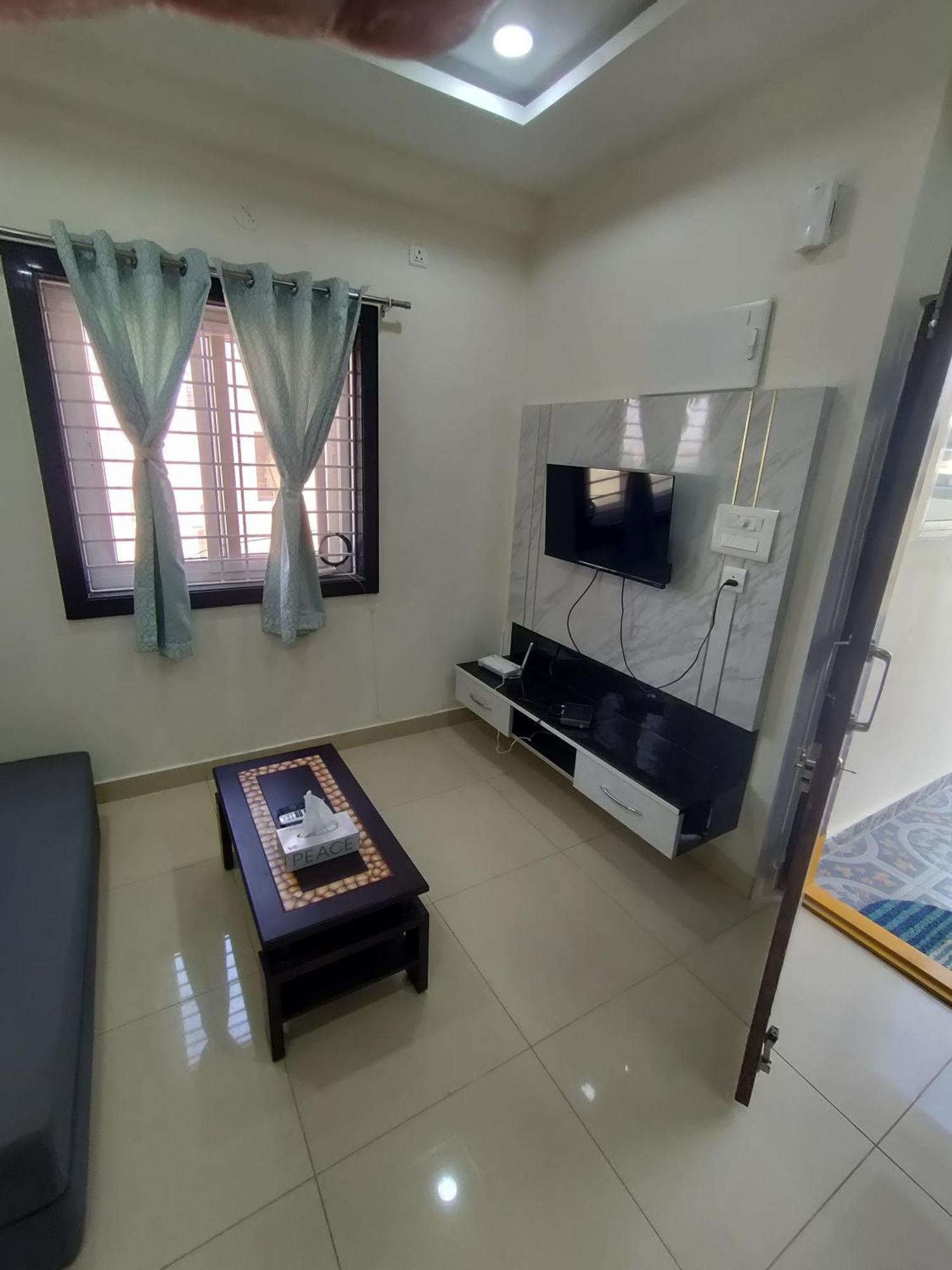 Nirvana Homestays Hyderabad Eksteriør bilde